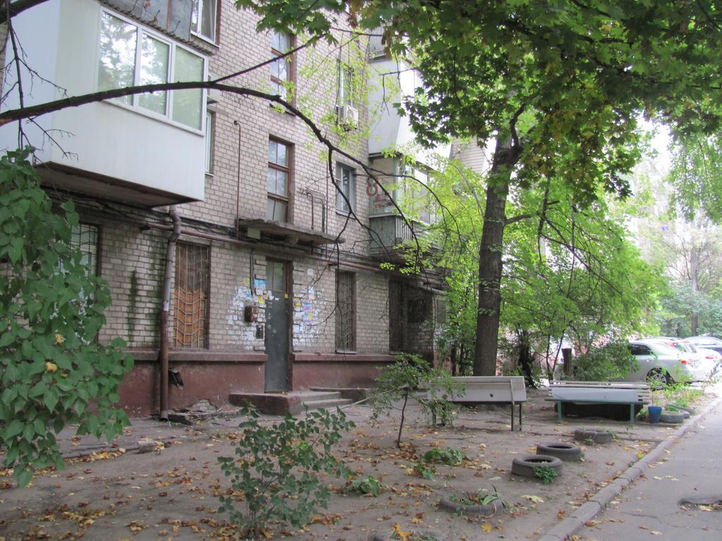 Apartment On Sobornyi Avenue 143 Near Intourist Hotel Zaporizhia Exterior foto